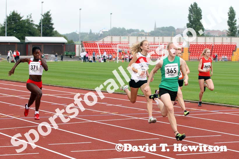 Womens under-17s 100 metres at the Gateshead Tartan Games Open.